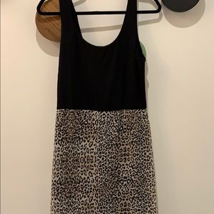 Vince Camuto leopard print dress